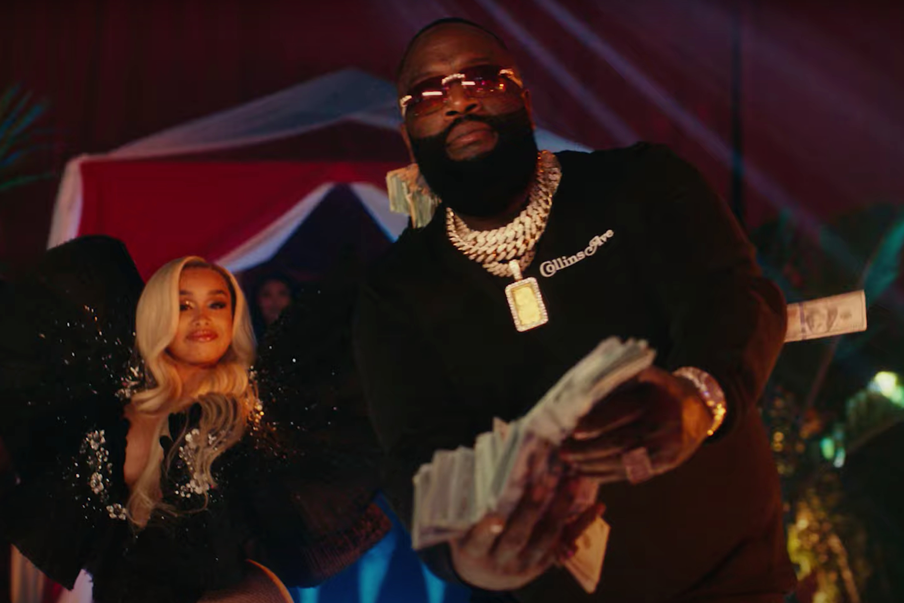 Rick Ross - Wiggle (Official Music Video) ft. DreamDoll