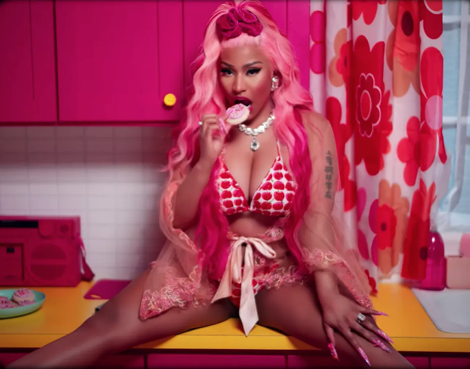 Nicki Minaj - Super Freaky Girl (Official Music Video)